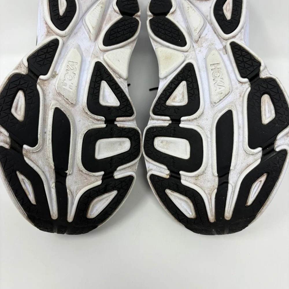 Hoka Bondi 8 Women's Size 7 Black White Running Shoes (1127952 BWHT)